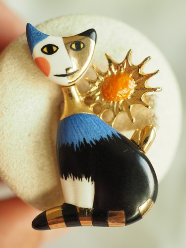 Vintage cat ceramic brooch - vintage,