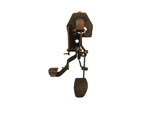 20013d0 brake pedal 20019d0 - pedal,